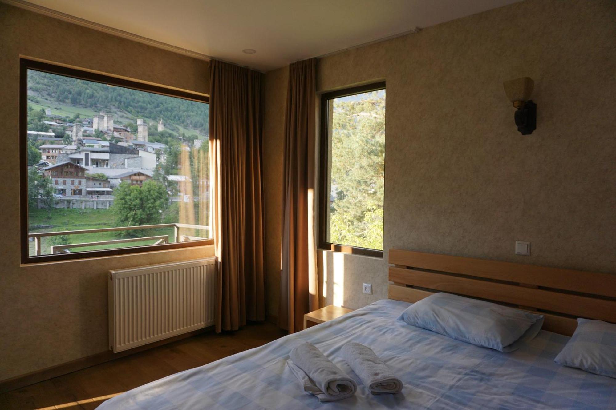 Mestia Panorama 外观 照片
